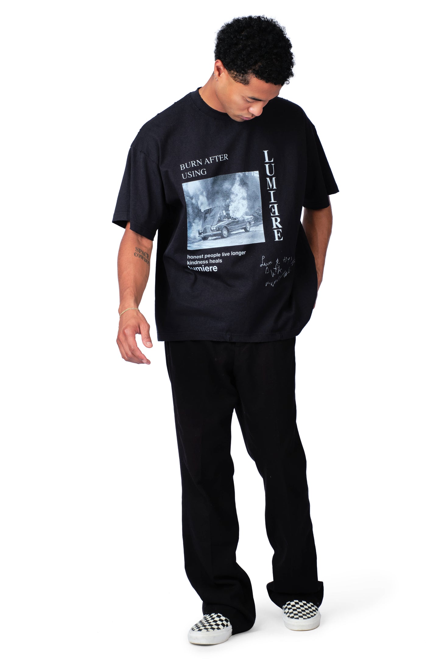 Burning Car T-shirt Washed Black