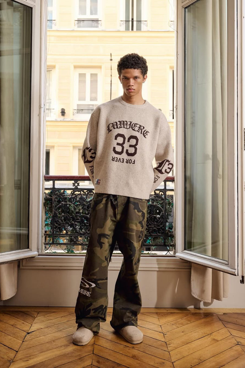 KNITWEAR