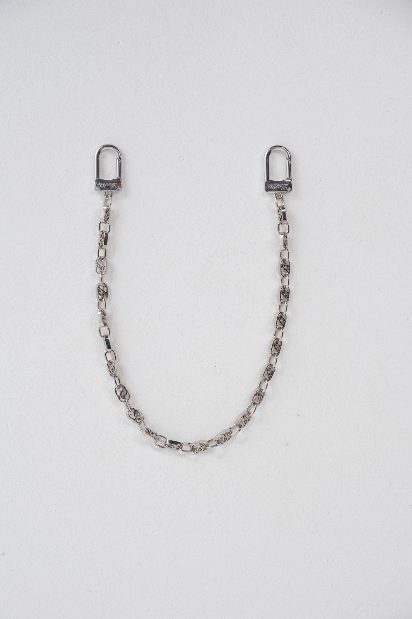 L3 Monogram Chain