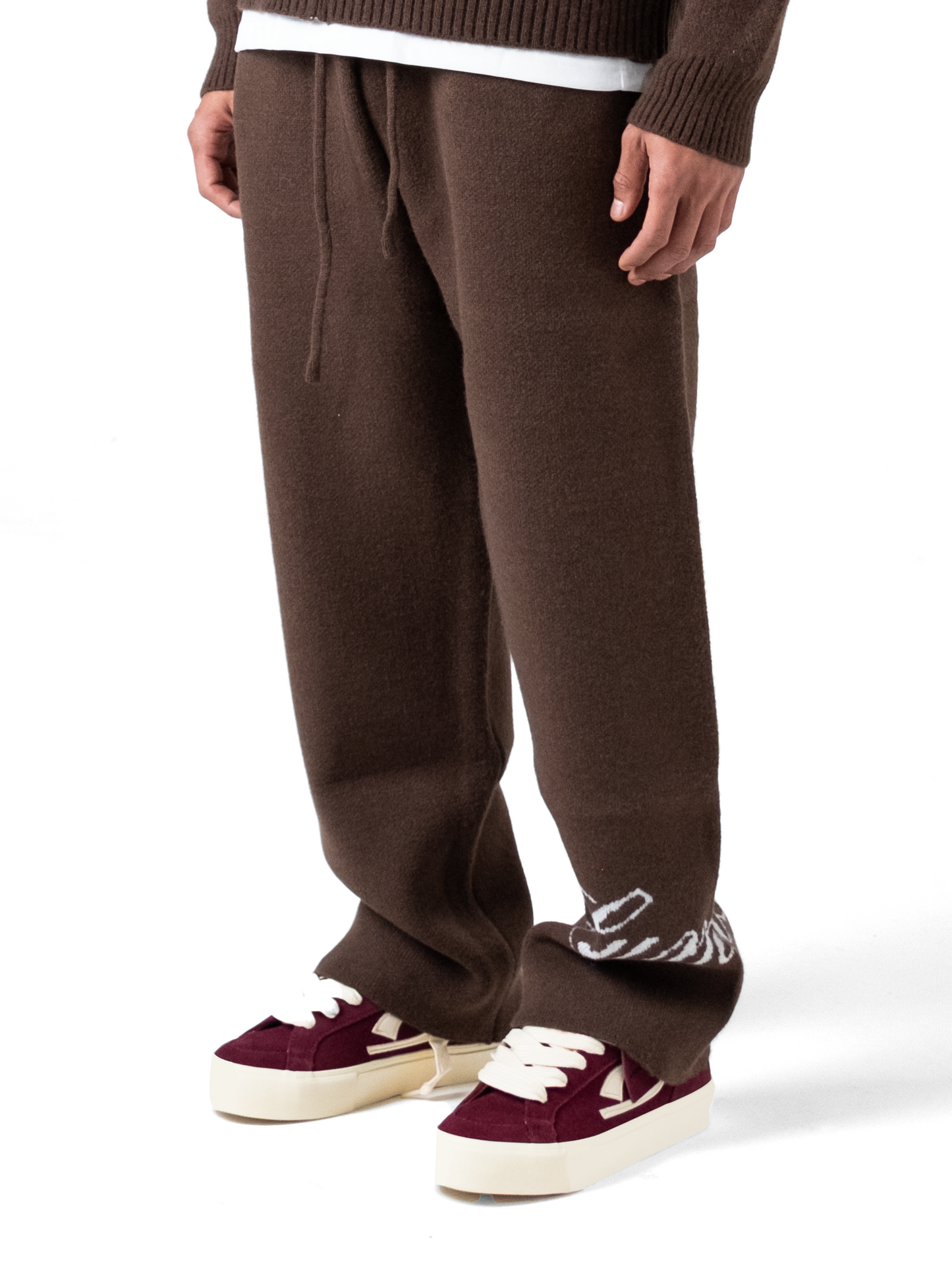 The Lumi3re Knitted Pants Brown